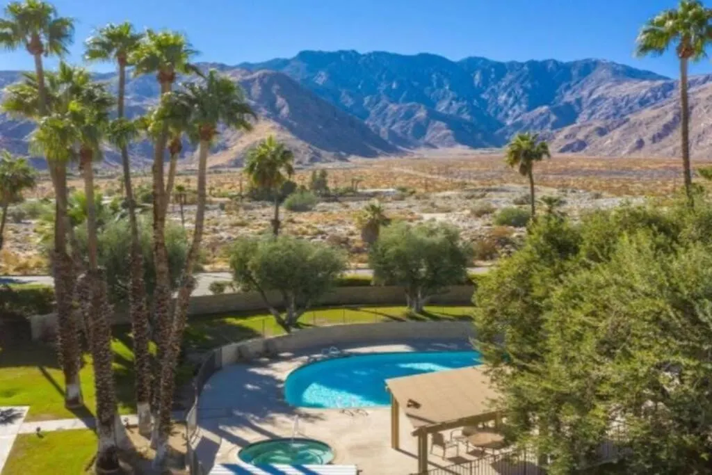 Perfect Palm Springs Pied-A-Terre 아파트 0*,